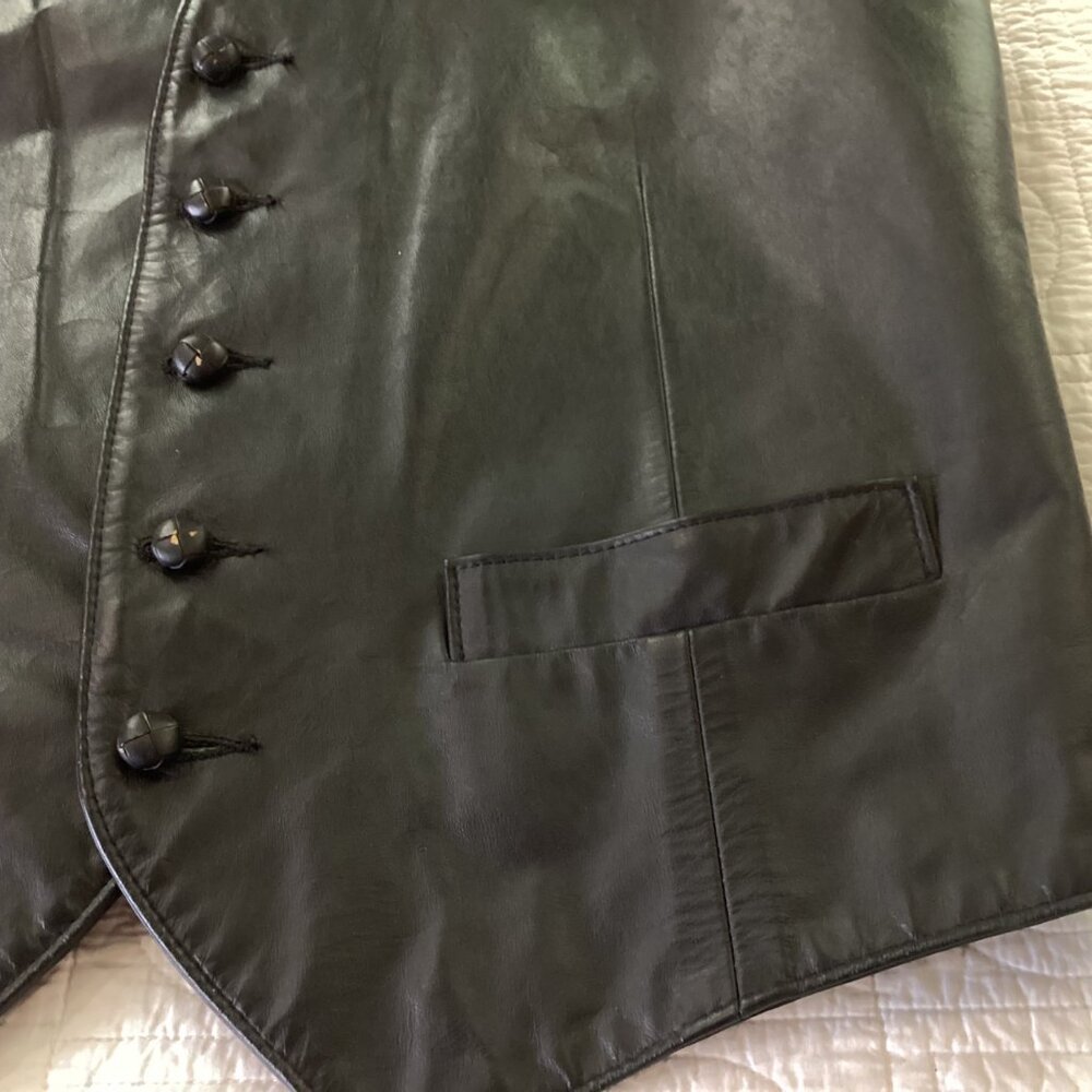 Vintage Diamond Leathers  Black Leather Mens Western Vest Size 42 Biker Jacket - Picture 10 of 13